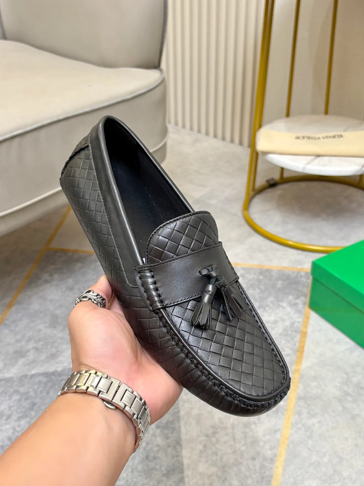 P420💰 (Niu Li + Niu Pad) [BV] The latest hot style‼ ️Casual men's shoes, uppers imported first-layer cowhide ➕Full imported cowhide lining✔️Exquisite workmanship, excellent foot feel, special rubber soles✔️, cool and fashionable, the latest fashion, fashionable outsole, hurry up.  Code number: 38-44 (can be customized to 37.45, non-refundable)